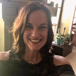 I'm Jenny, and I love to barter. Make me an offer!